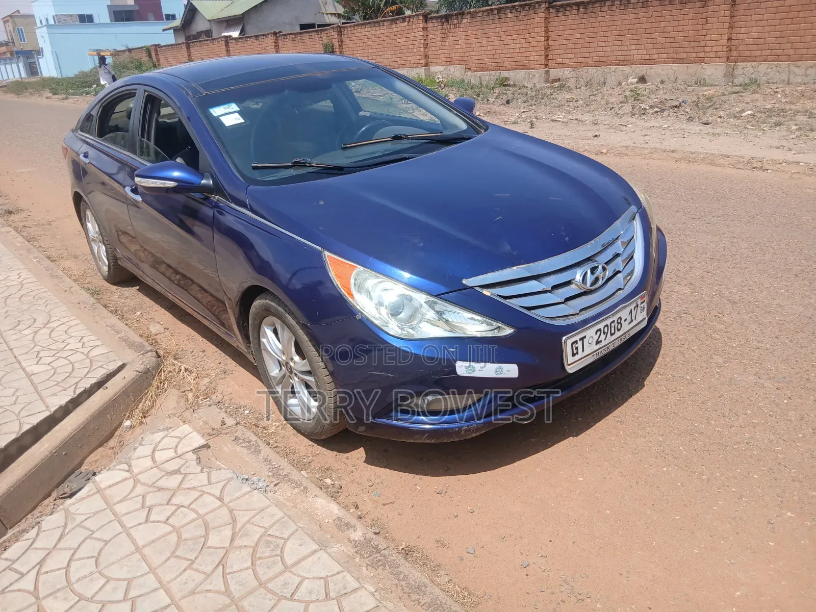 Hyundai Sonata Limited Sedan FWD (2.4L 4cyl 6A) 2012 Blue