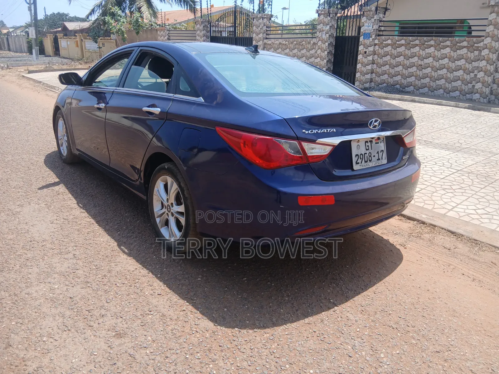 Hyundai Sonata Limited Sedan FWD (2.4L 4cyl 6A) 2012 Blue