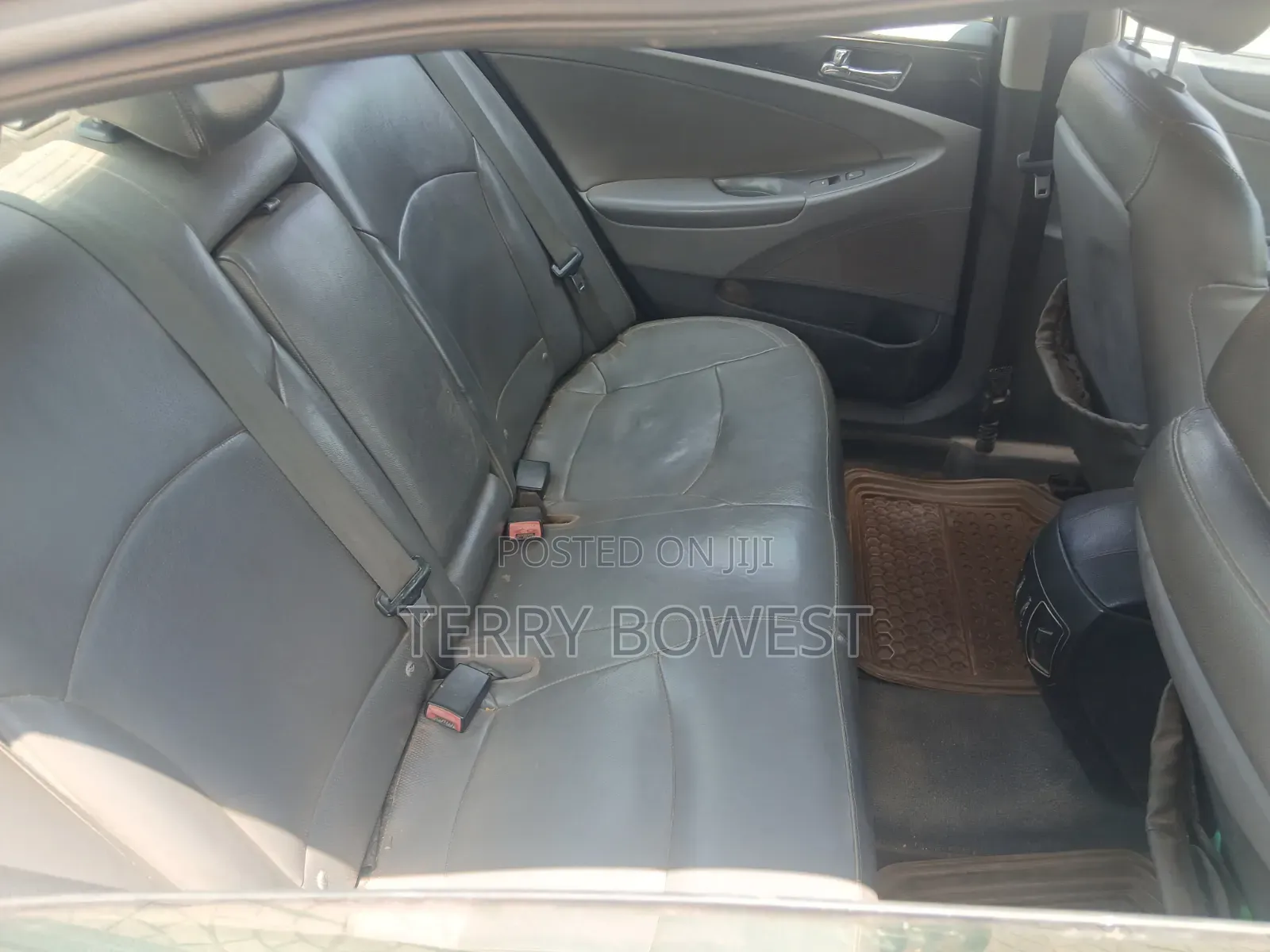 Hyundai Sonata Limited Sedan FWD (2.4L 4cyl 6A) 2012 Blue