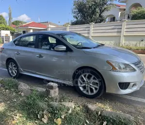 Nissan Sentra S 2017 Silver