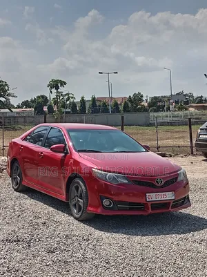 Toyota Camry SE 4dr Sedan (2.5L 4cyl 6A) 2012 Red