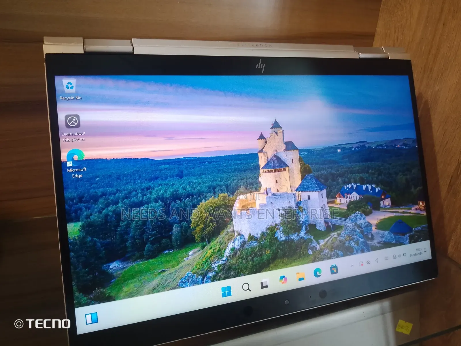 New Laptop HP EliteBook 1030 8GB Intel Core i5 SSD 256GB