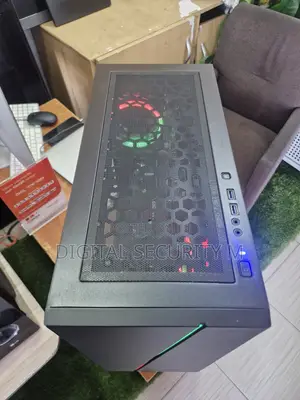 Desktop Computer Asus 16GB AMD Ryzen 7 SSD 1T