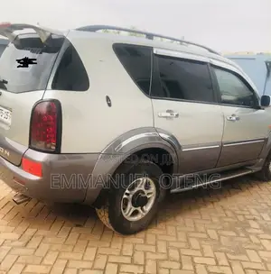 Car 2008 Silver