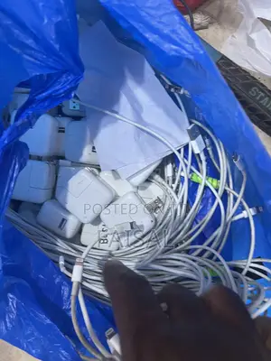 Original Uk Used iPhone Chargers