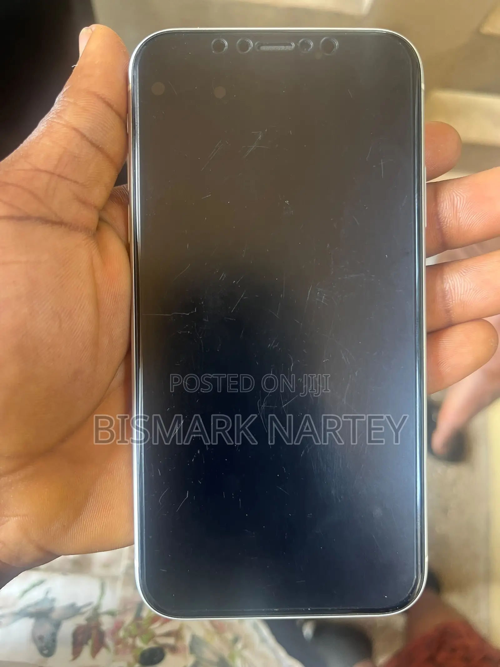 Apple iPhone XR 64 GB White