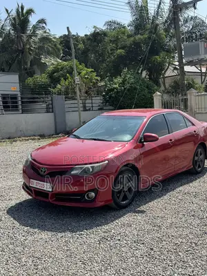 Toyota Camry 2012 Red