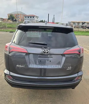 Toyota RAV4 2018 Gray