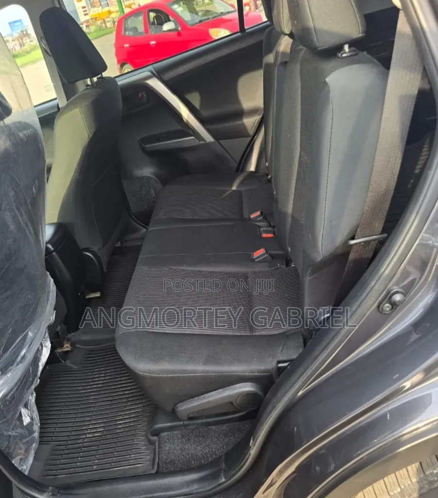 Toyota RAV4 2018 Gray