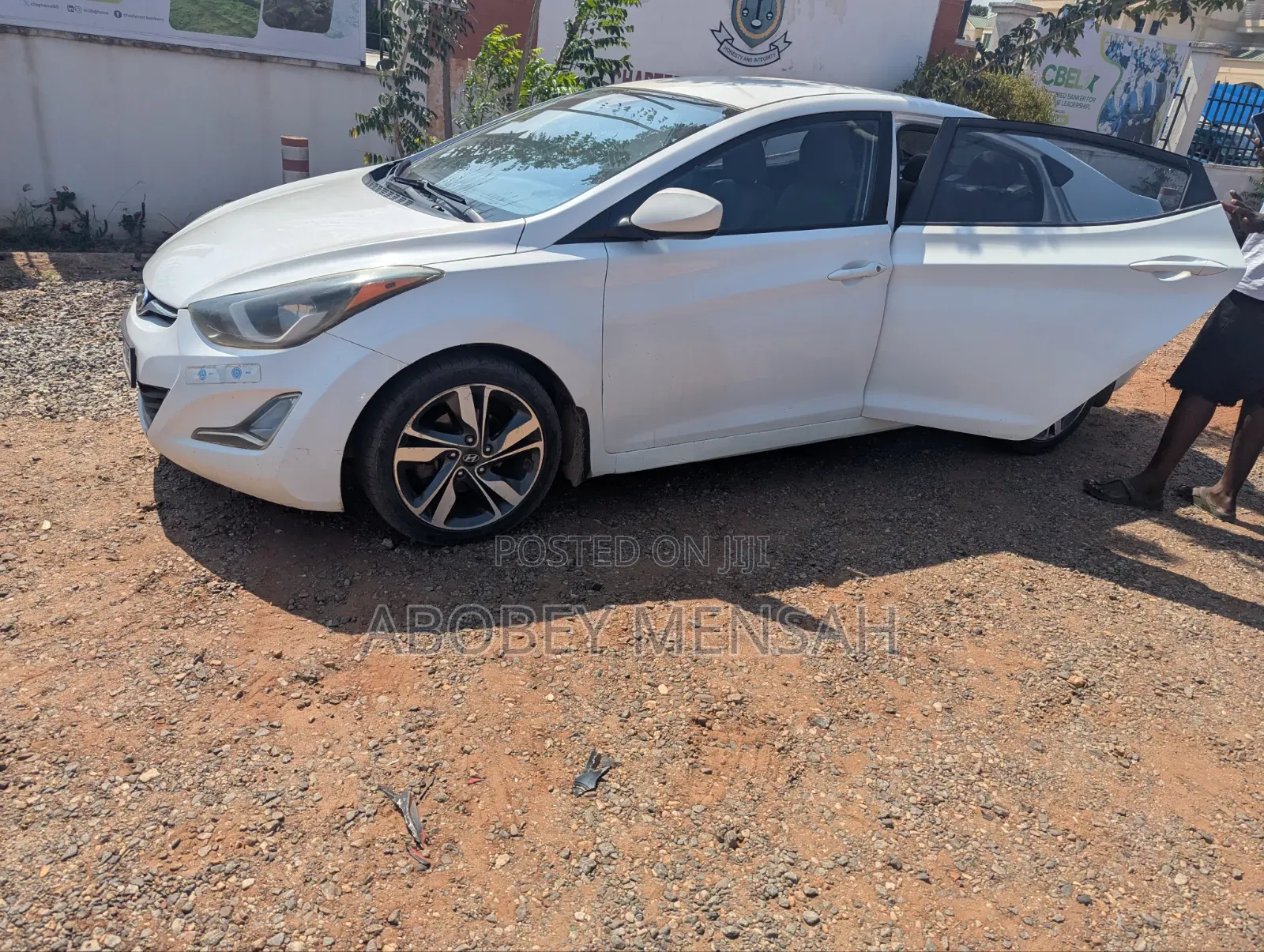 Hyundai Elantra Limited 4dr Sedan (1.8L 4cyl 6A) 2014 White