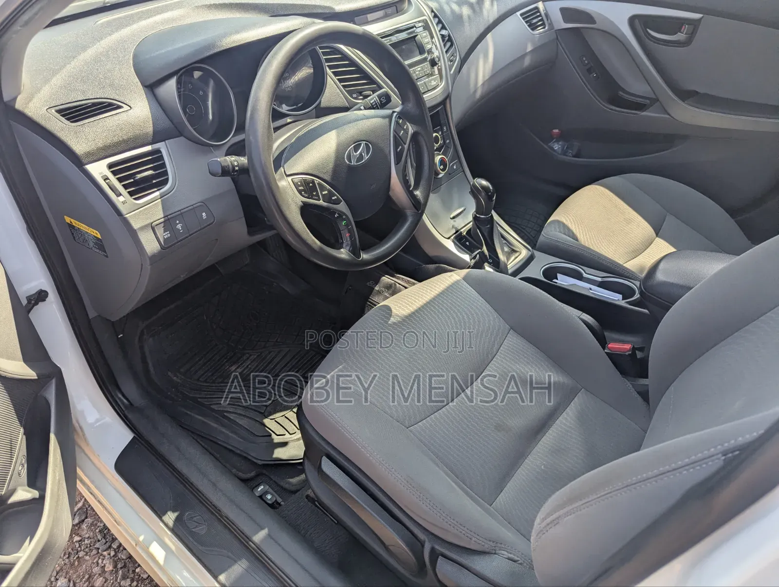 Hyundai Elantra Limited 4dr Sedan (1.8L 4cyl 6A) 2014 White