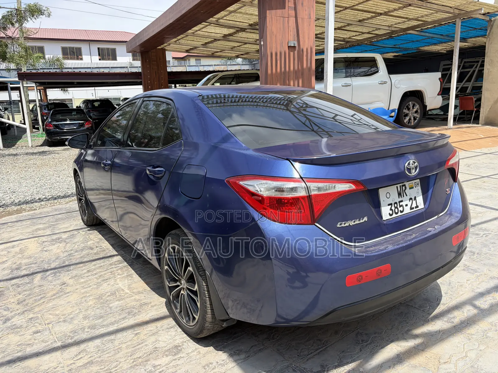 Toyota Corolla S 4dr Sedan (1.8L 4cyl CVT) 2015 Blue