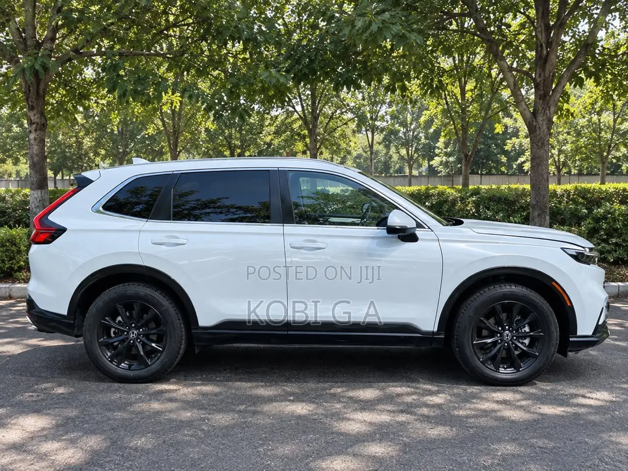 Honda CR-V Hybrid 2024 White