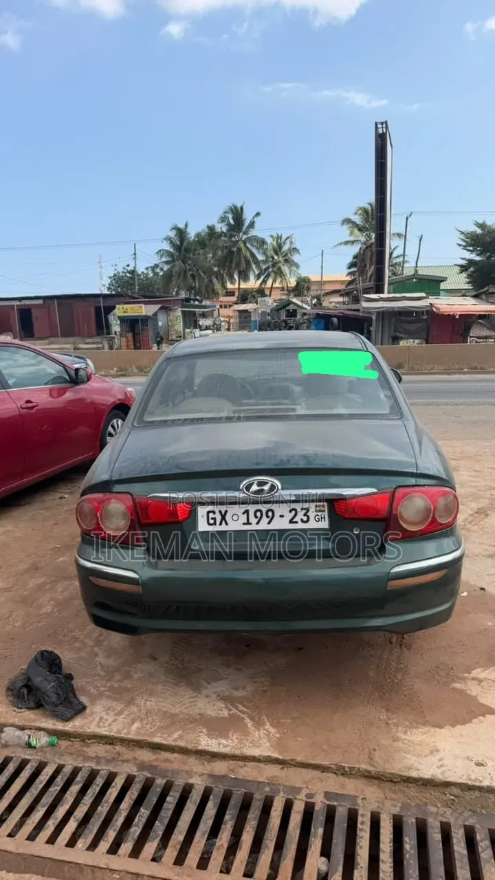 Hyundai Sonata 1.8 2000 Green