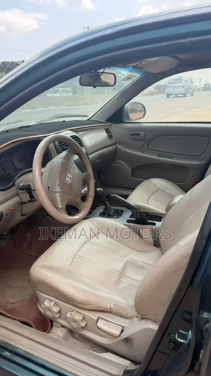 Hyundai Sonata 1.8 2000 Green