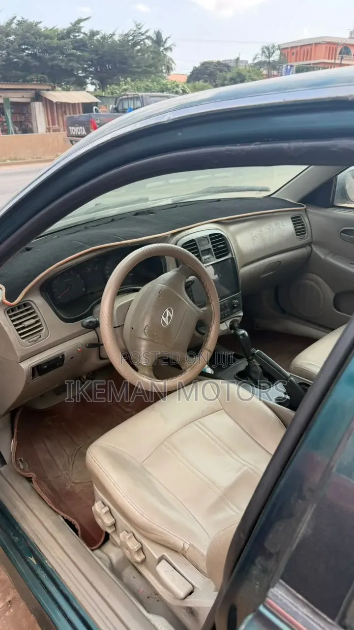 Hyundai Sonata 1.8 2000 Green