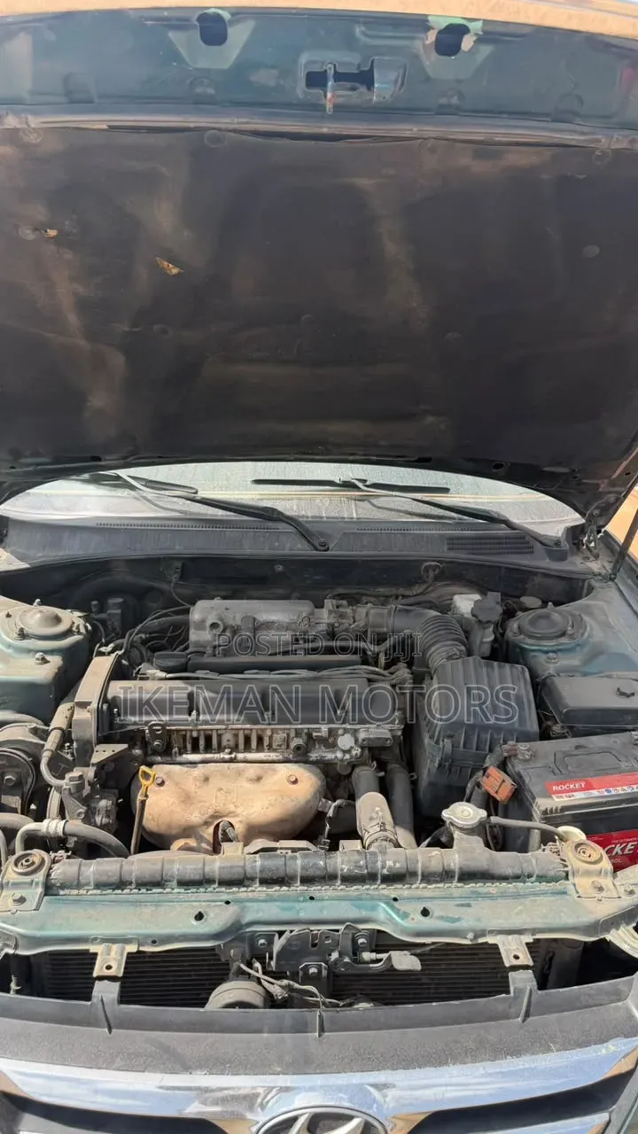 Hyundai Sonata 1.8 2000 Green