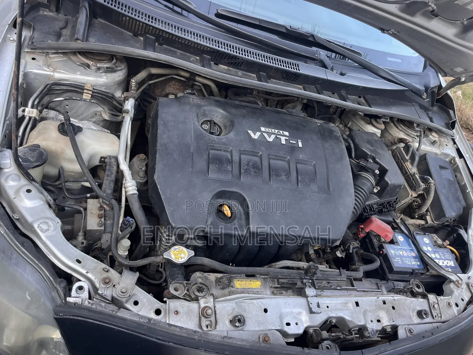 Toyota Corolla LE 4dr Sedan (1.8L 4cyl 4A) 2010 Silver