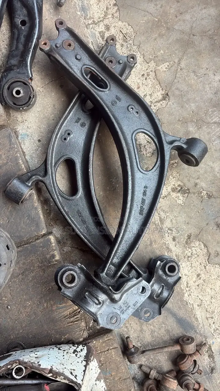 VW Atlas 2018-2025 Lower Arm