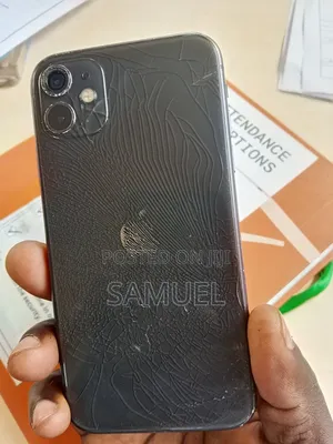 Apple iPhone 11 64 GB Black