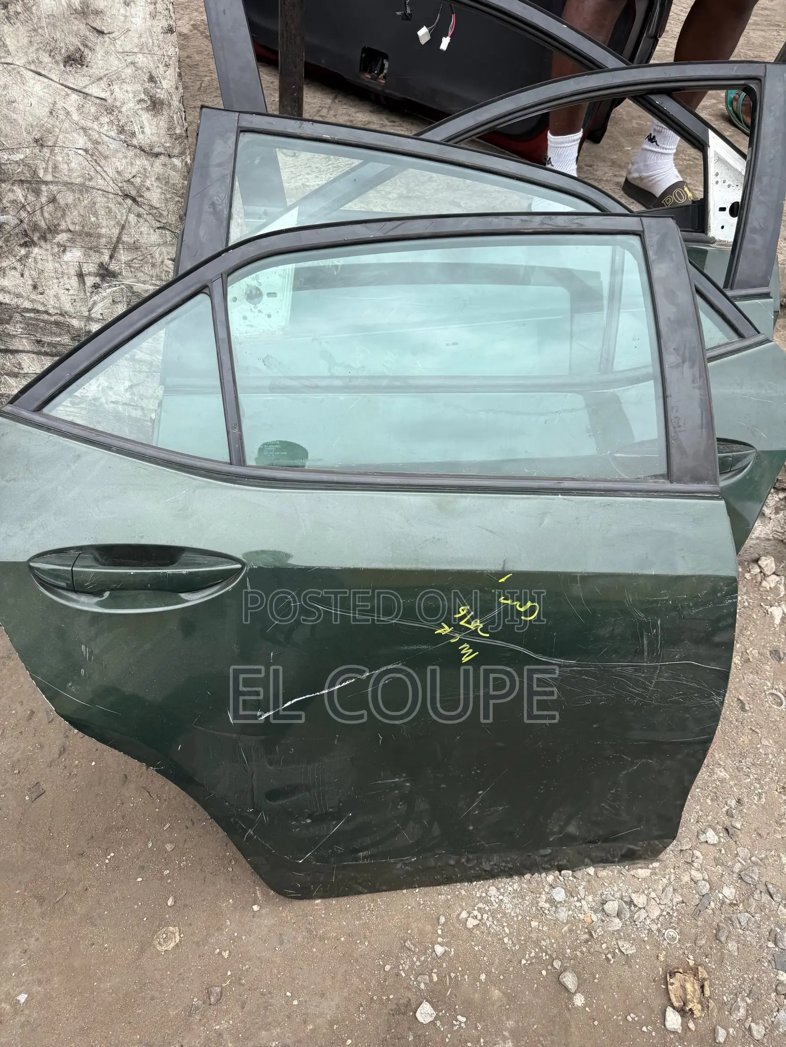 Toyota Corolla 2014-2015-2016-2017-2018 Complete Door