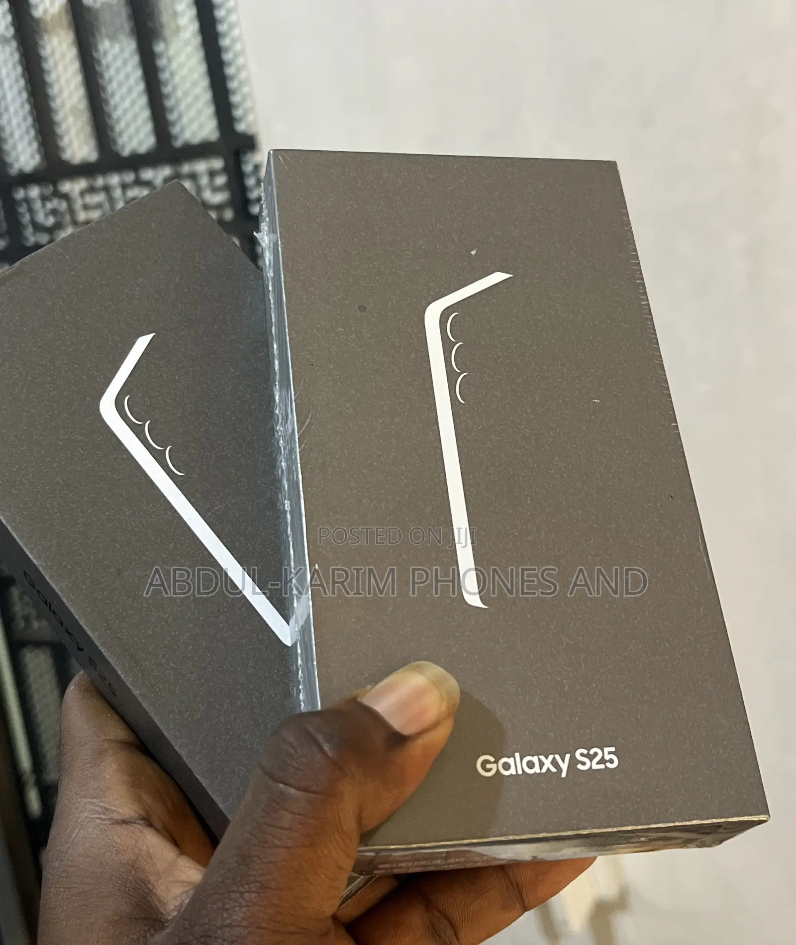 New Samsung Galaxy S25 256 GB
