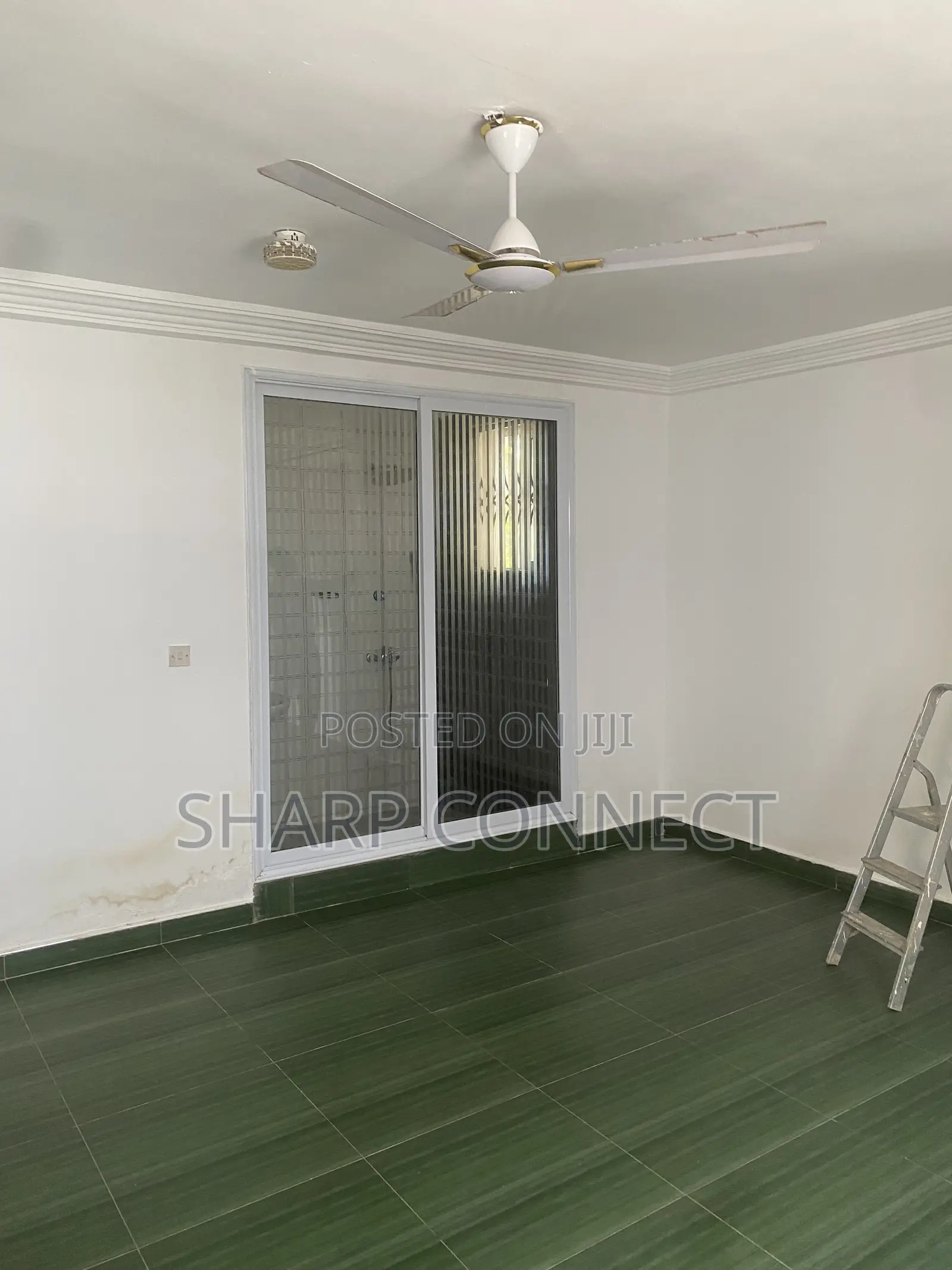 1bdrm Bedsitter in Sharp-Connect, Bluetop Estate for rent