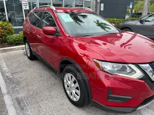 Nissan Rogue S FWD 2017.5 2017 Red