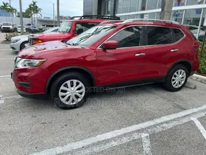 Nissan Rogue S FWD 2017.5 2017 Red