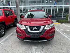 Nissan Rogue S FWD 2017.5 2017 Red