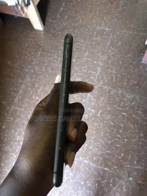 Apple iPhone 11 128 GB Black