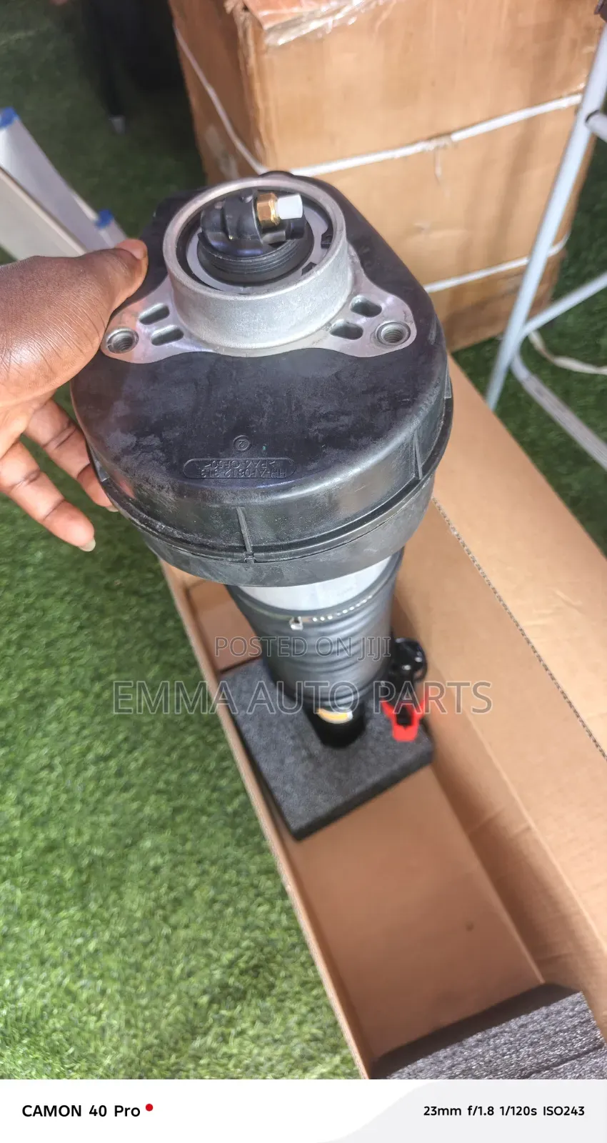 Range Rover Vogue, Sport 2022,2025 Front Air Suspension Shock Absorber