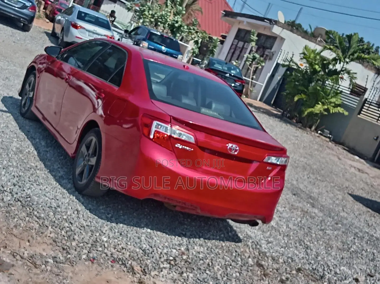 Toyota Camry SE 4dr Sedan (2.5L 4cyl 6A) 2012 Red
