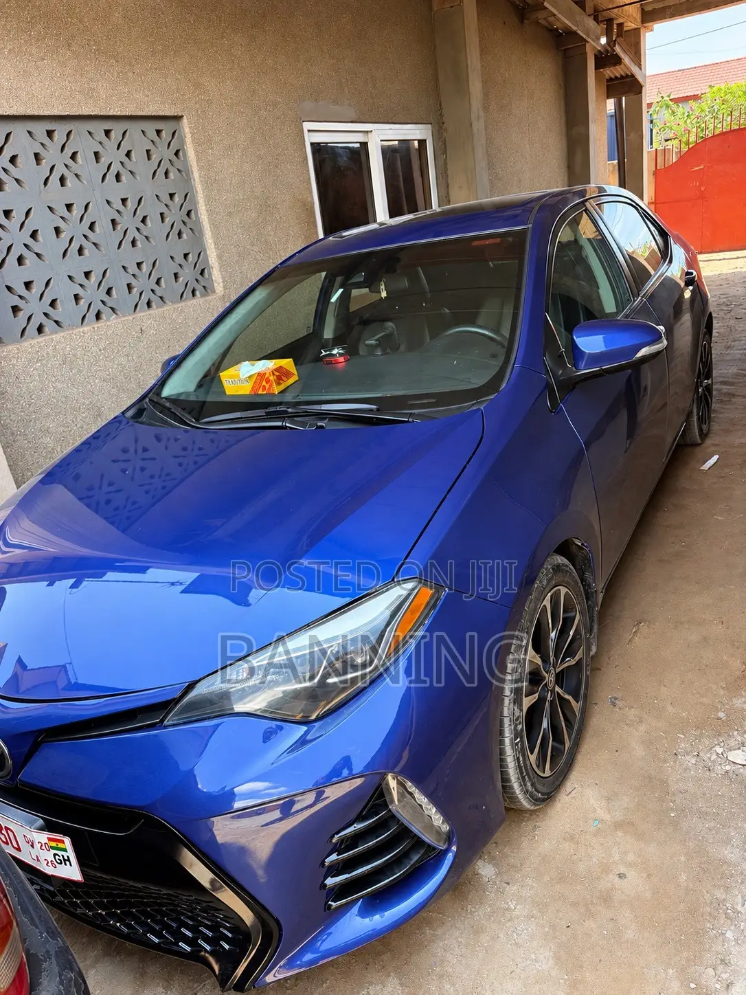 Toyota Corolla SE Special Edition 4dr Sedan (1.8L 4cyl CVT) 2017 Blue