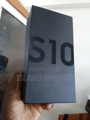 New Samsung Galaxy S10 128 GB Black