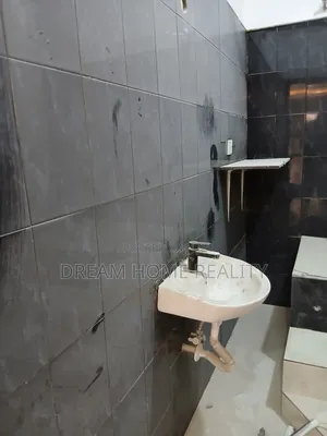 1bdrm Apartment in Parakuo Estate for rent