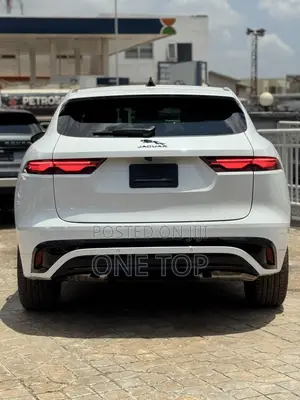 Jaguar F-Pace P250 R-Dynamic S AWD 2024 White