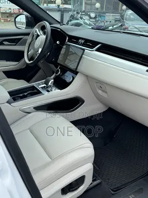 Jaguar F-Pace P250 R-Dynamic S AWD 2024 White