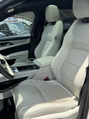 Jaguar F-Pace P250 R-Dynamic S AWD 2024 White