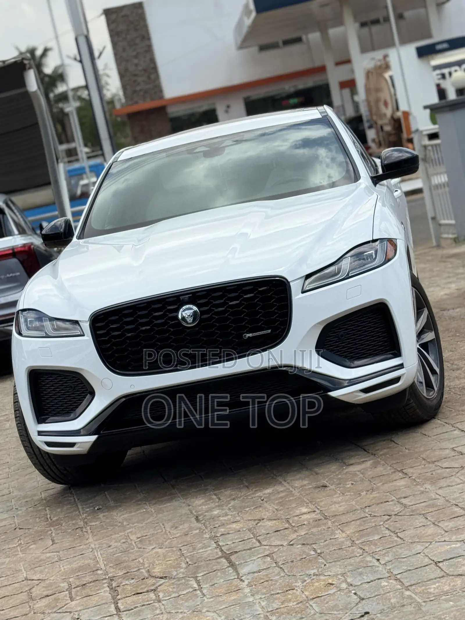 Jaguar F-Pace P250 R-Dynamic S AWD 2024 White