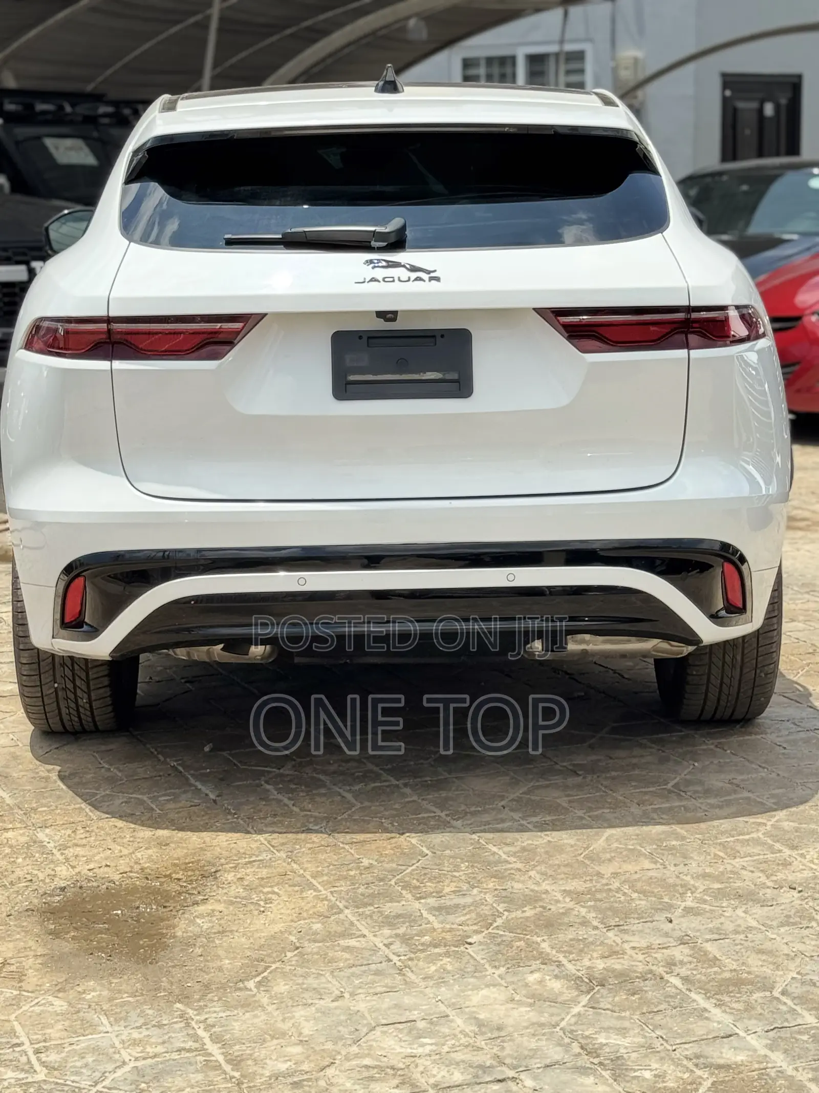 Jaguar F-Pace P250 R-Dynamic S AWD 2024 White