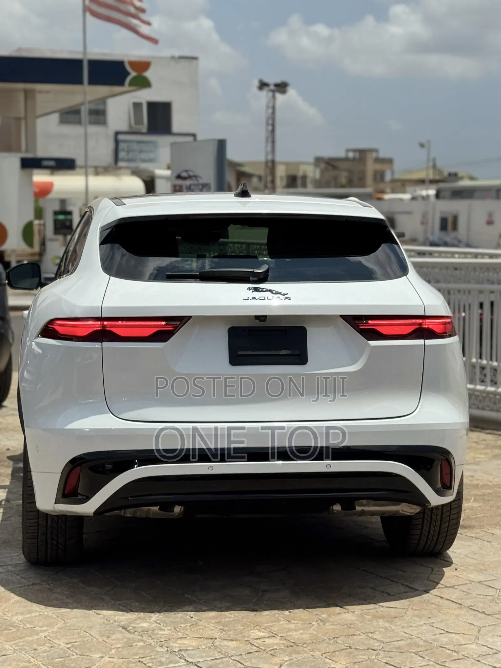 Jaguar F-Pace P250 R-Dynamic S AWD 2024 White