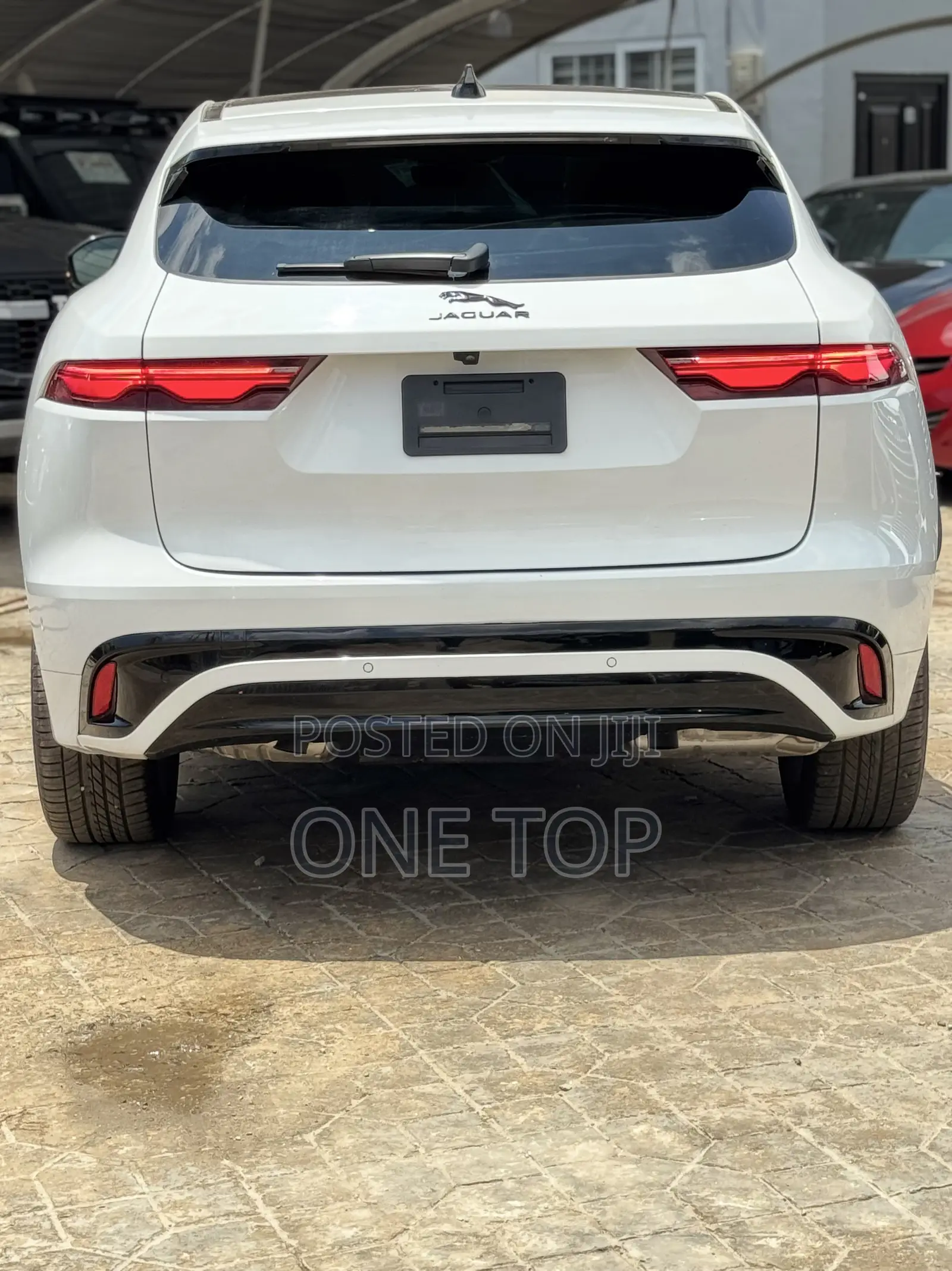 Jaguar F-Pace P250 R-Dynamic S AWD 2024 White