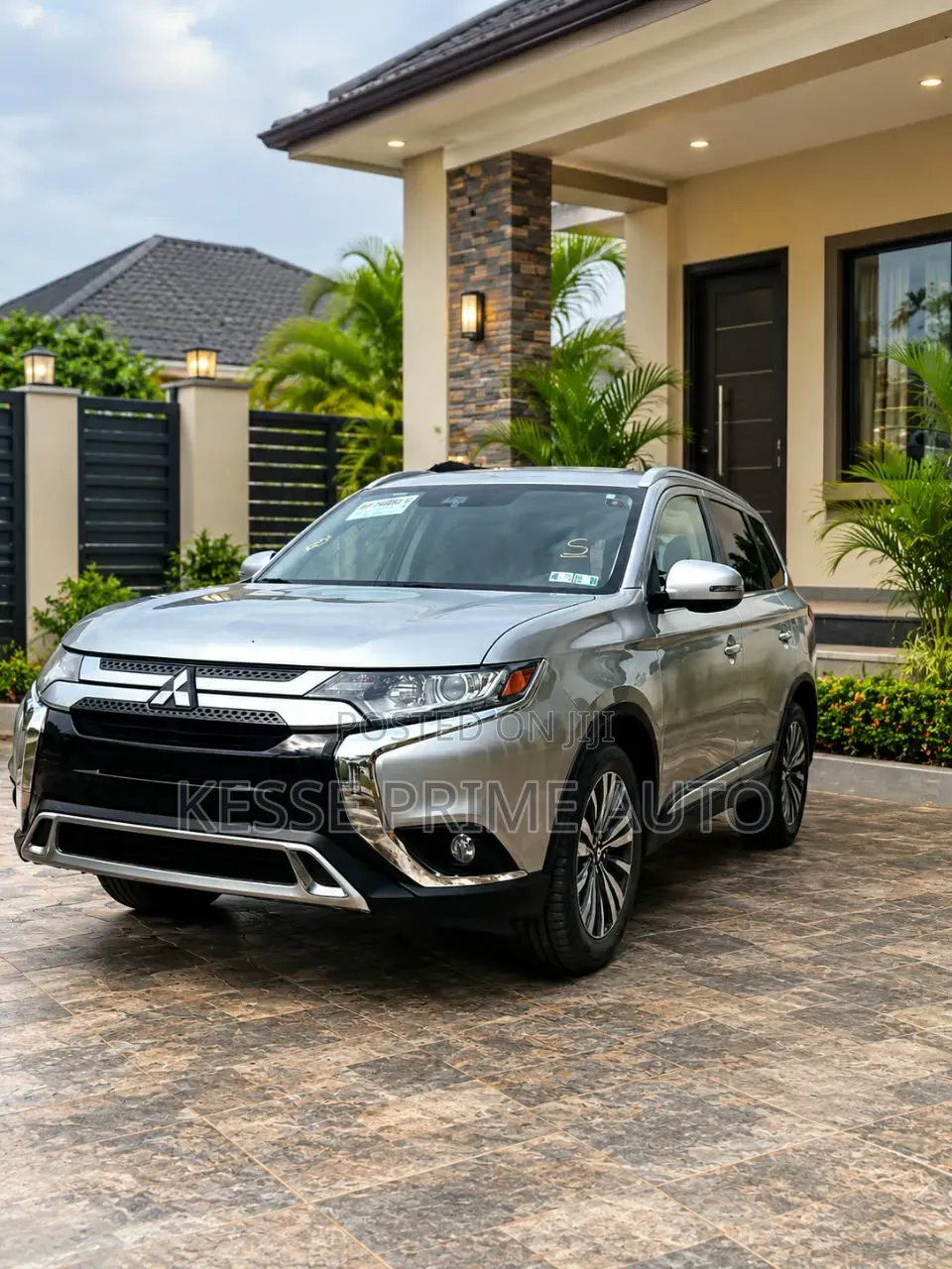 Mitsubishi Outlander SEL S-AWC 2020 Silver
