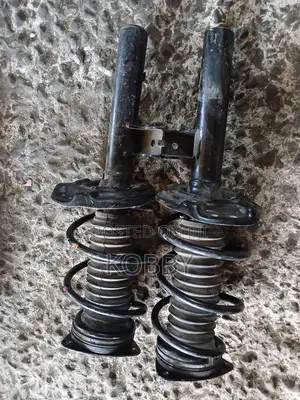 Outlander 2020,2021,2022,2023,2024,2025 Front Shocks Korea/Japan Used