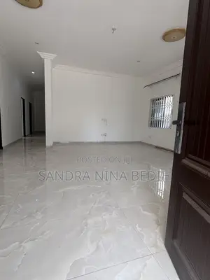 3bdrm House in East Legon for rent