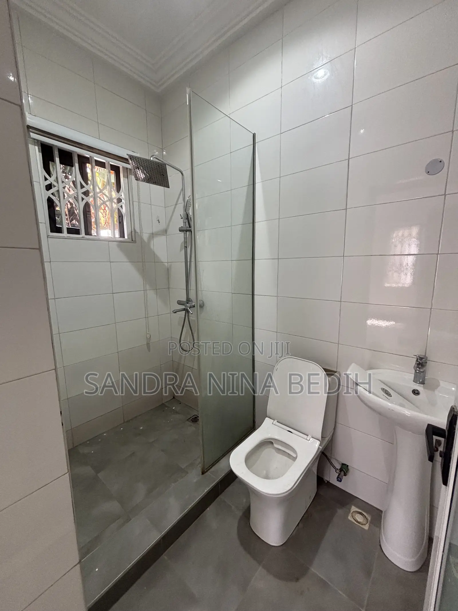 3bdrm House in East Legon for rent