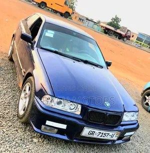 BMW 318i 1998 Blue