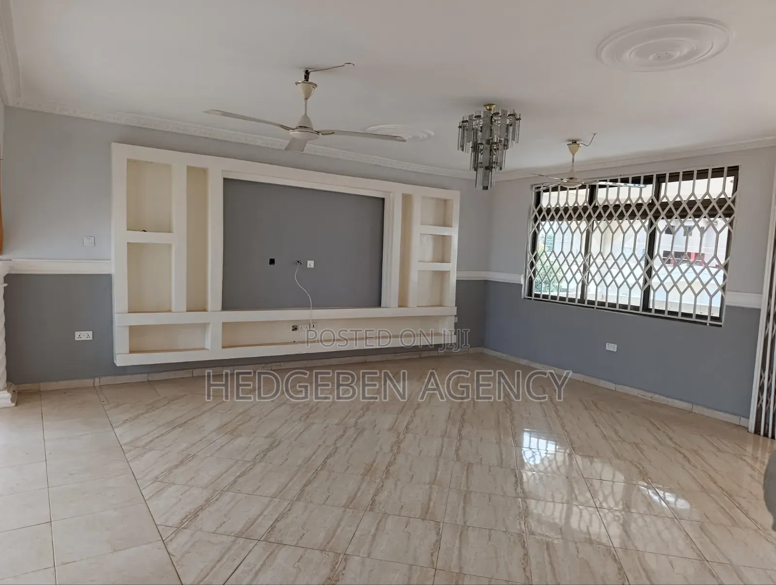 3bdrm Apartment in Adenta, Housing Down for rent