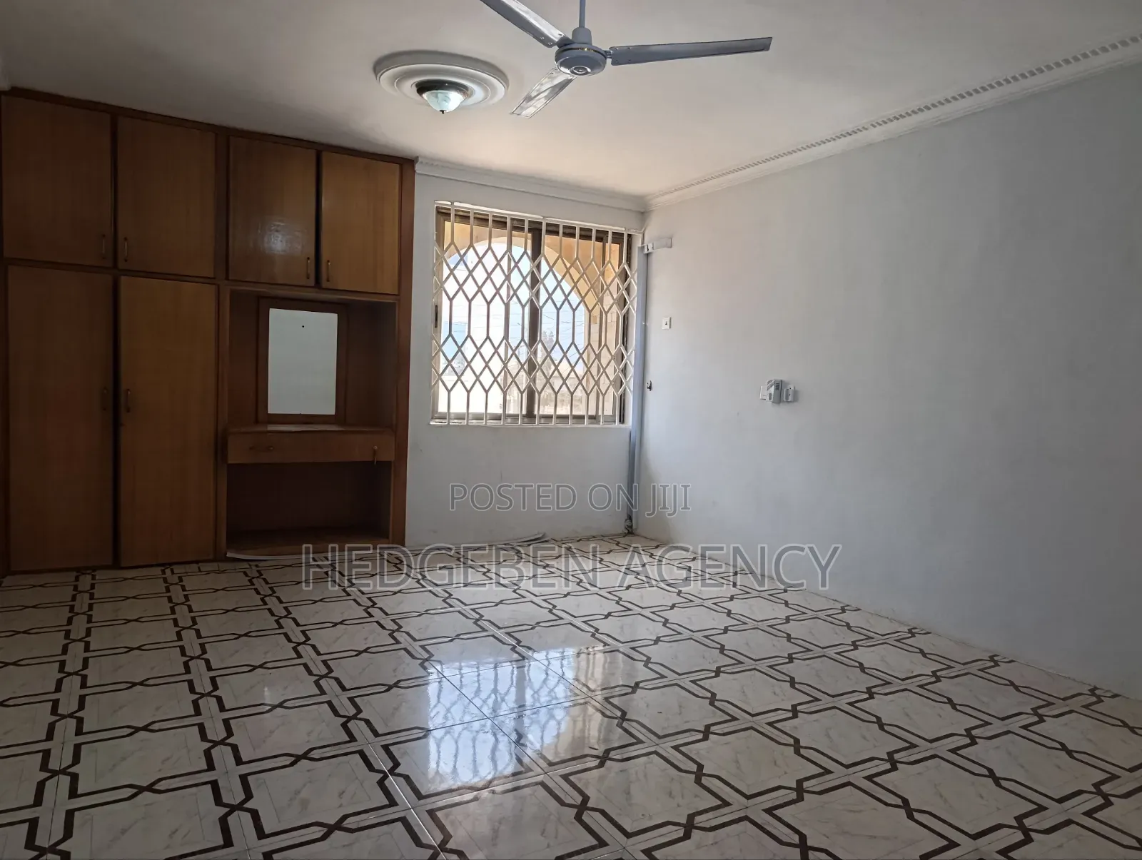 3bdrm Apartment in Adenta, Housing Down for rent